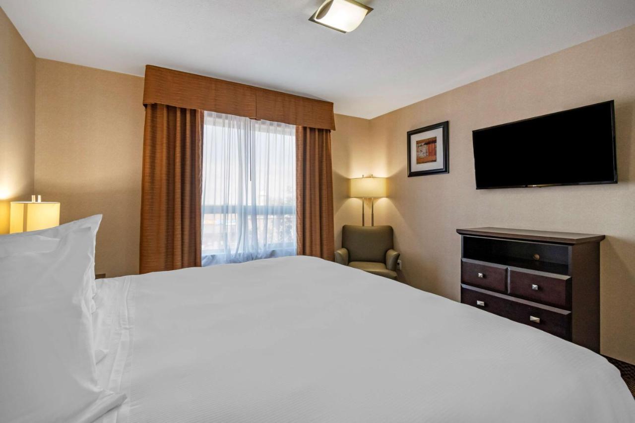 Best Western Bonnyville Inn & Suites Экстерьер фото