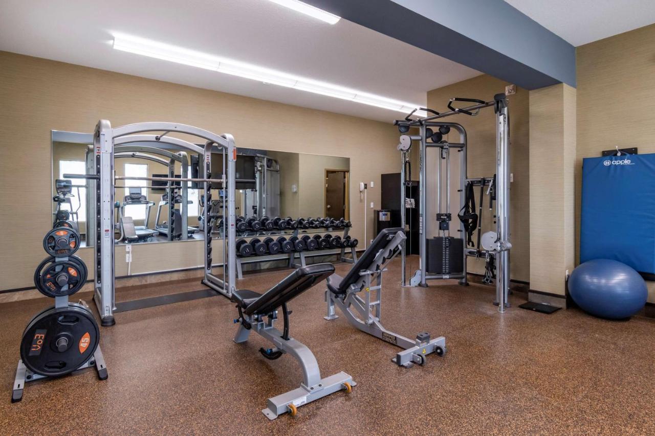 Best Western Bonnyville Inn & Suites Экстерьер фото