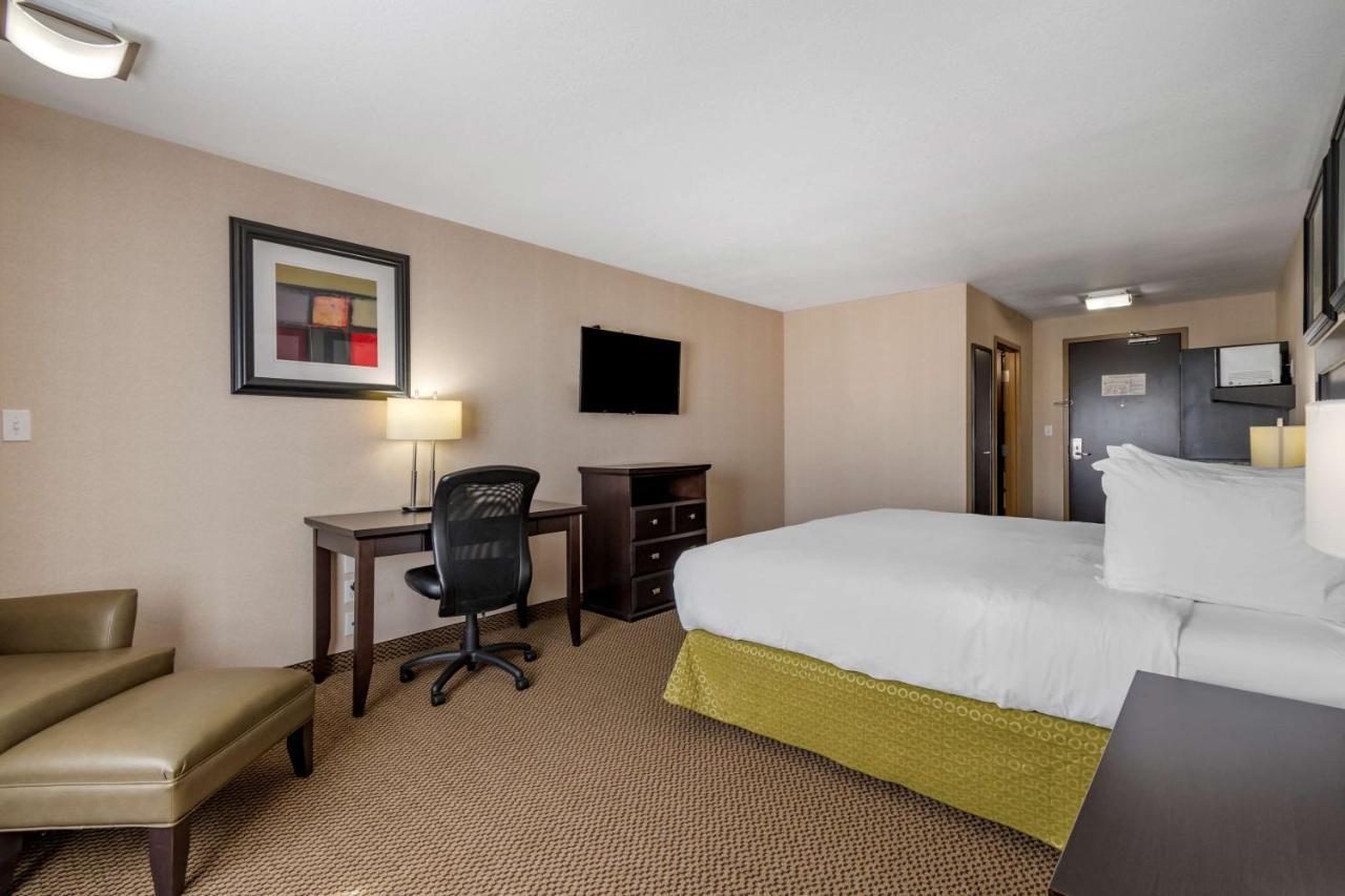 Best Western Bonnyville Inn & Suites Экстерьер фото