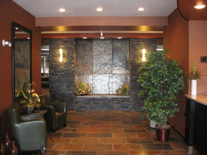 Best Western Bonnyville Inn & Suites Интерьер фото